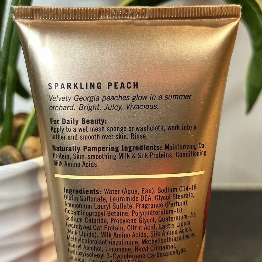 Bath &‎ Body Works Pleasures Sparkling Peach Creamy Body Wash 8 oz VERY HTF!